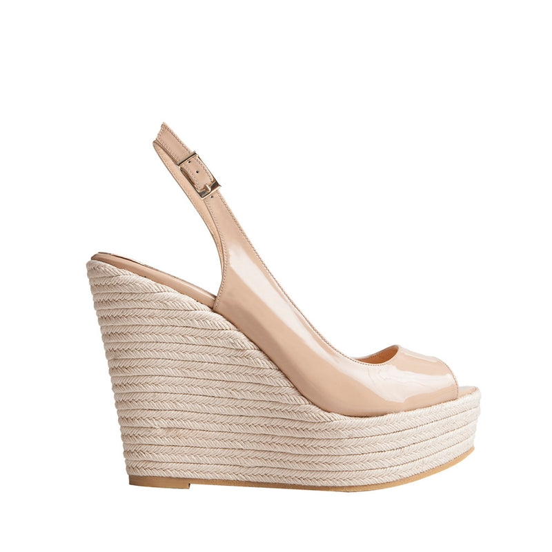 Elegant women's wedges in nude patent leather