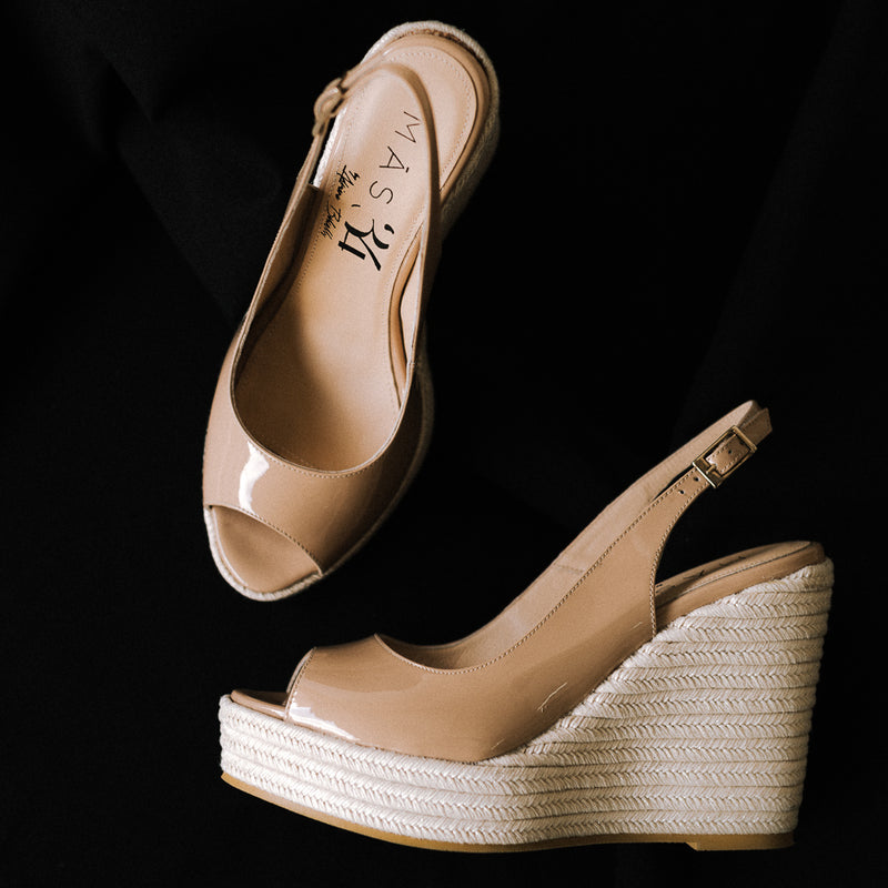 Stylish and comfortable wedges for formal events in beige nude patent leather