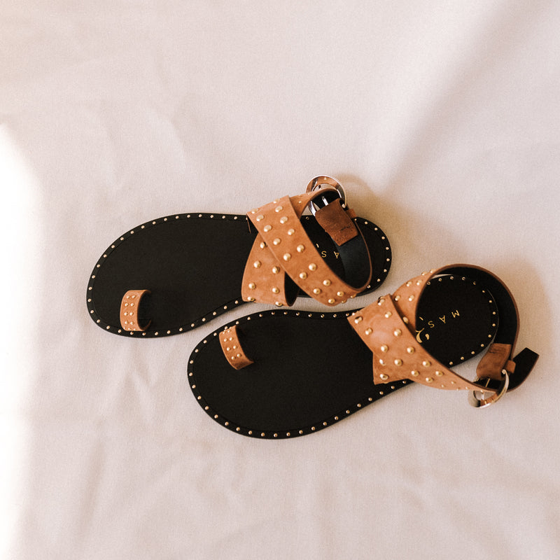 Boho boho chic sandals with golden studs in cognac color suede
