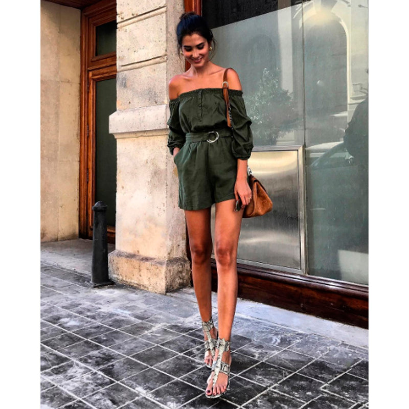 Mery Turiel instagram with flat summer sandals in snake python print.
