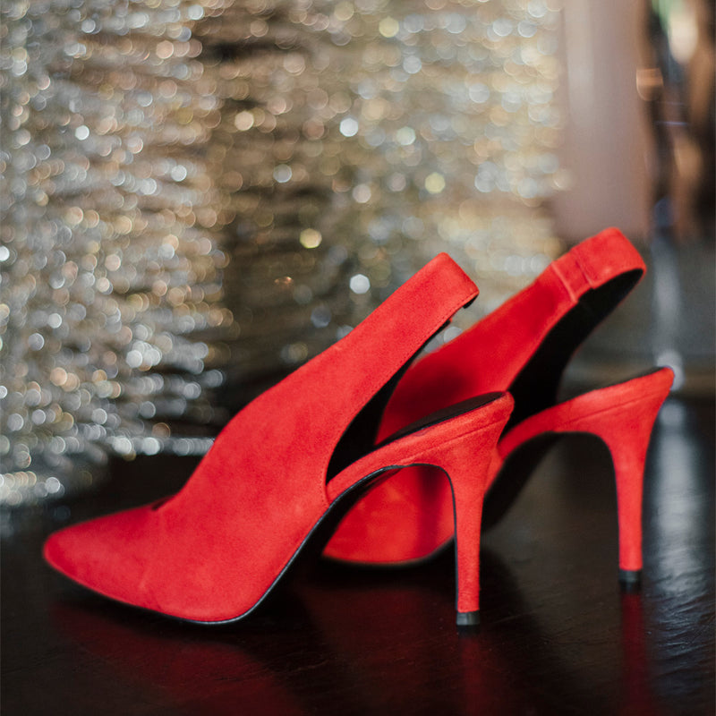 Stiletto in red suede very elegant and comfortable 8cm heel